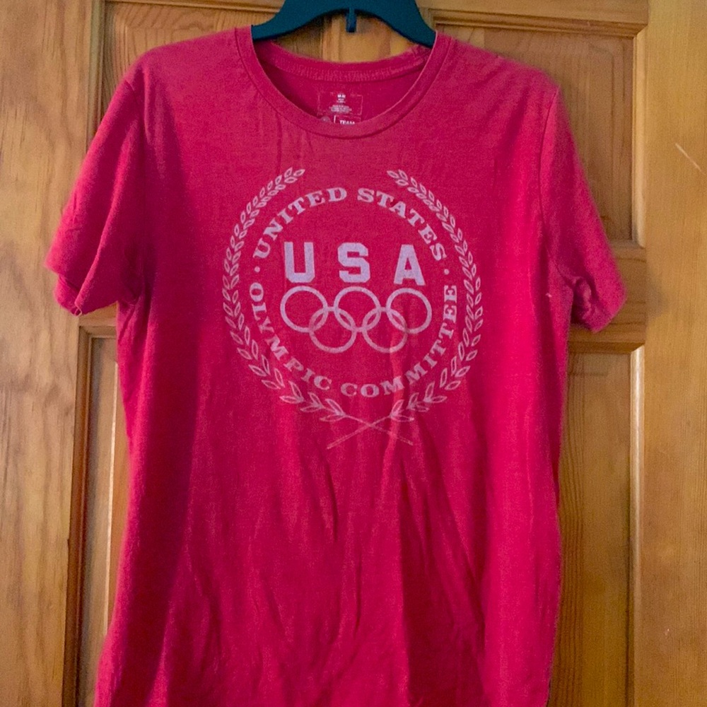 Mens M red USA t